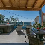 House Darijo بيت للعطل