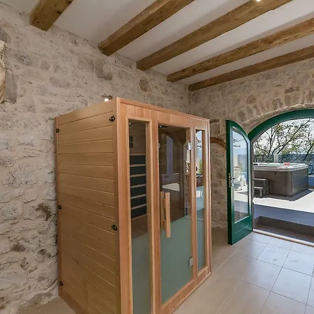 House Darijo Ferienhaus *
