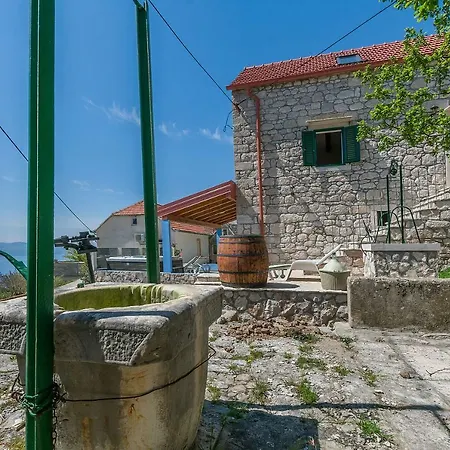 بيت للعطل House Darijo لوكفا روجوزنيكا